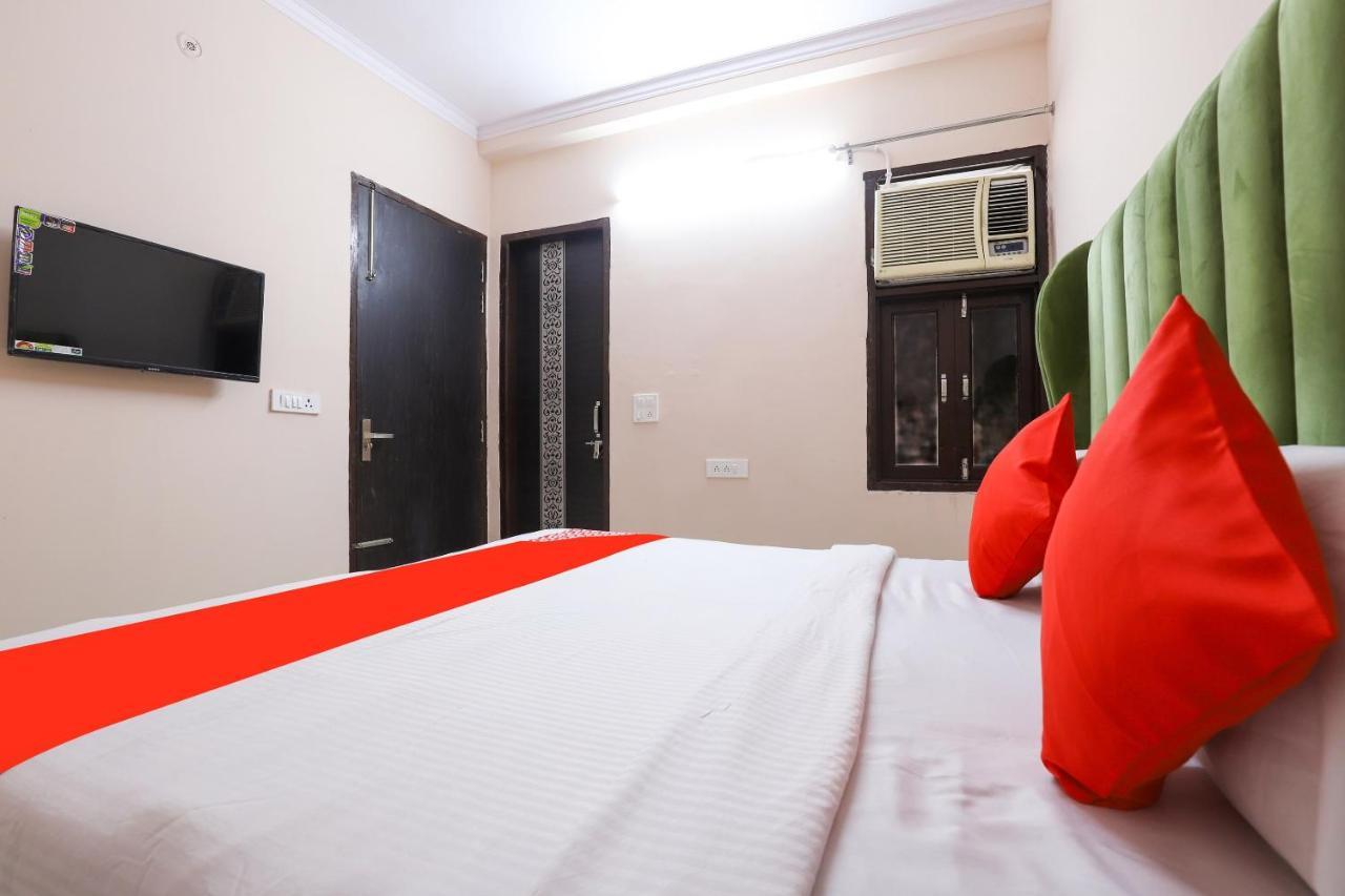 Oyo 77819 Shahdara Inn New Delhi Ngoại thất bức ảnh