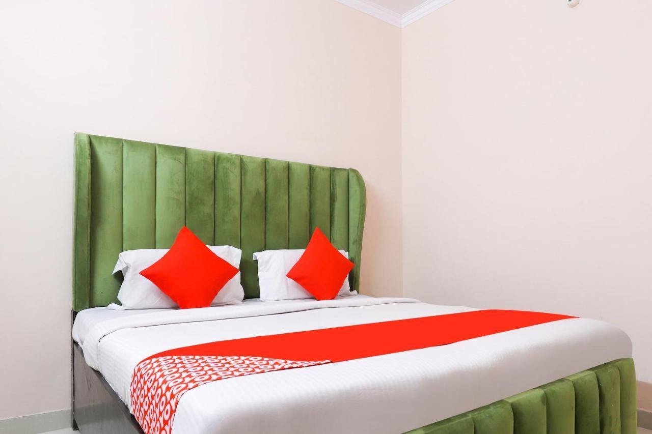 Oyo 77819 Shahdara Inn New Delhi Ngoại thất bức ảnh