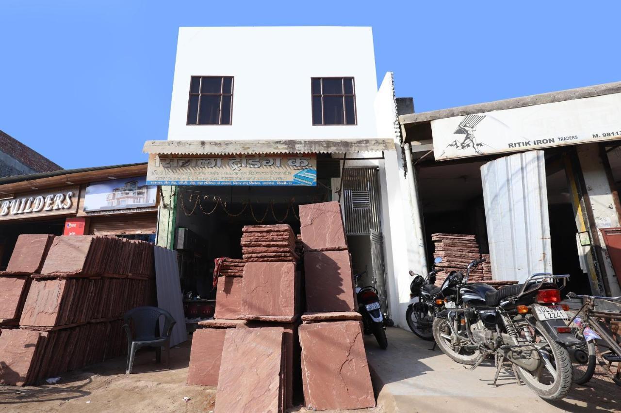 Oyo 77819 Shahdara Inn New Delhi Ngoại thất bức ảnh
